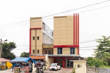 RedDoorz Plus @ Jalan Gatot Subroto Medan