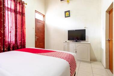 OYO 2777 Sleepover Sei Serayu