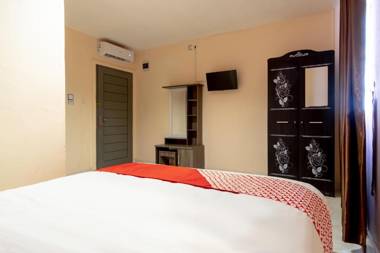 OYO 2895 Paranginan Residence