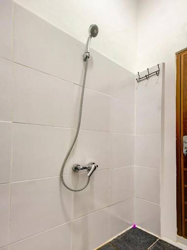 OYO 3937 Teratai Guest House