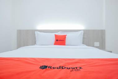 RedDoorz Plus @ Jalan Juanda Medan