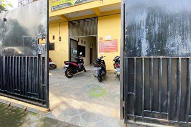 SPOT ON 90435 Rohana Homestay Syariah