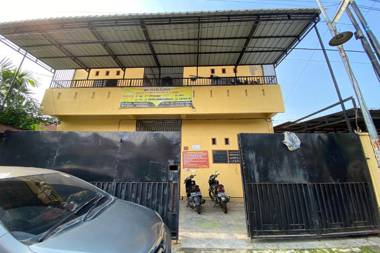 SPOT ON 90435 Rohana Homestay Syariah