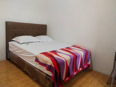 OYO 90590 Tian Residence