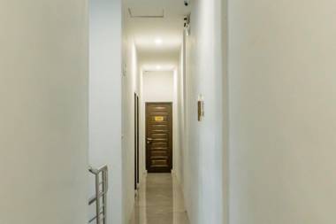 RedDoorz @ Jalan Wahidin Medan