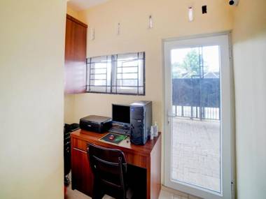 OYO 90683 Teratai Homestay