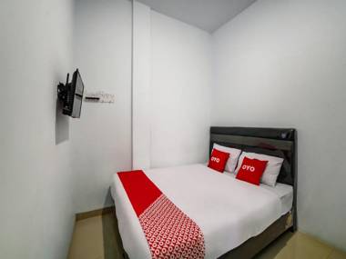 OYO 90994 Ada Guest House