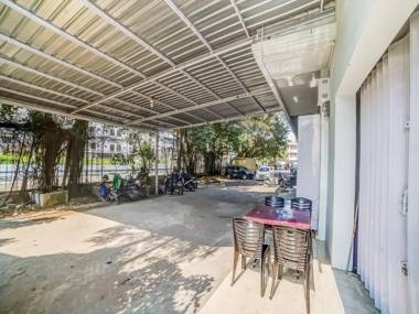 OYO 90994 Ada Guest House