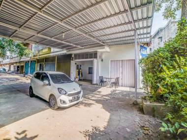 OYO 90994 Ada Guest House