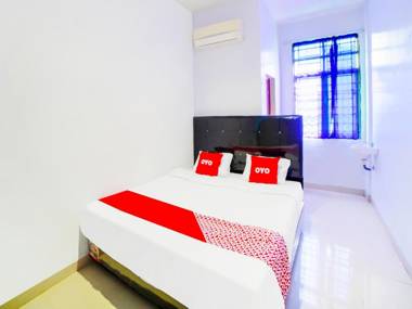 OYO 91283 Sg Premium Guest House