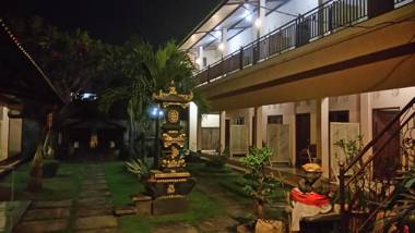 Puji Homestay