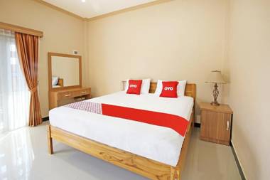 Capital O 91449 Griya Ampenan Residence