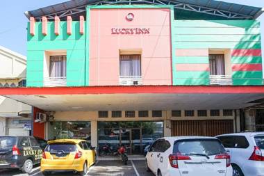 Hotel Lucky Inn