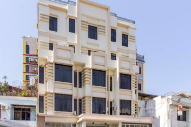 RedDoorz Plus @ Paal 2 Manado