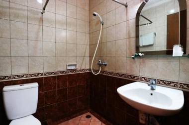 RedDoorz Plus near Brawijaya Museum