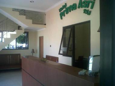 OYO 557 Hotel Prima Asri 153