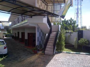 OYO 557 Hotel Prima Asri 153