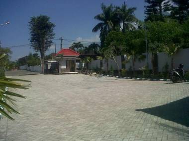 OYO 557 Hotel Prima Asri 153