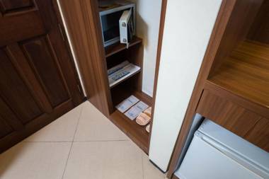 Royal Orchids Garden Hotel & Condominium