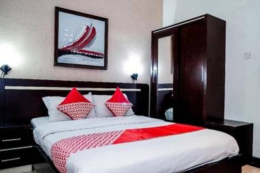 OYO 1130 Bandoeng Guest House Syariah
