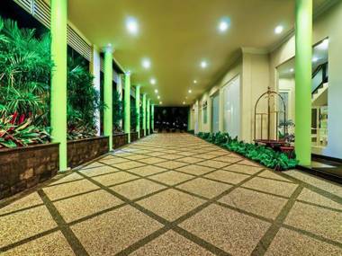 Riverstone Hotel & Cottage