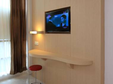 Dewarna Hotels Sutoyo