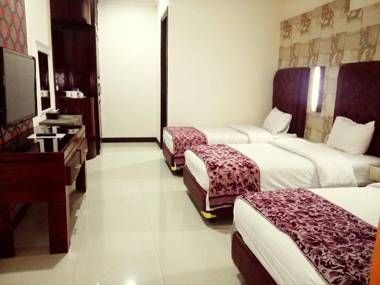 Grand City Hotel Batu