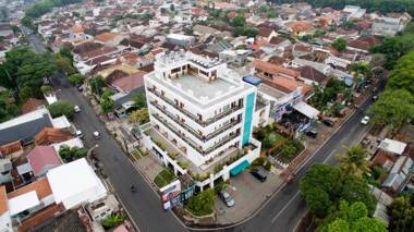Ratu Homestay Malang