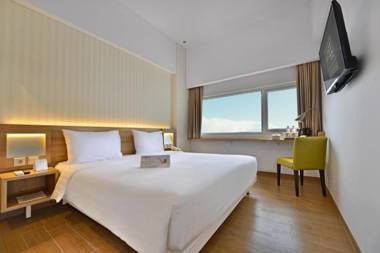Whiz Prime Hotel Basuki Rahmat Malang