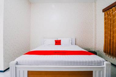 RedDoorz near Taman Rekreasi Selecta