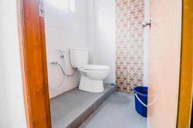 RedDoorz near Taman Rekreasi Selecta