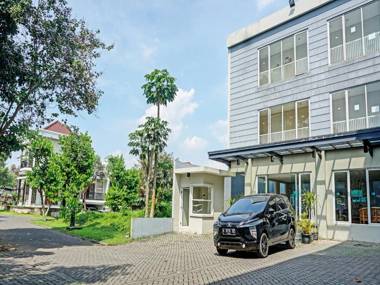 Collection O 91288 Chrysant Premiere Residence