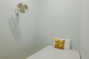 SPOT ON 1711 Serayu Sumbersari Residence