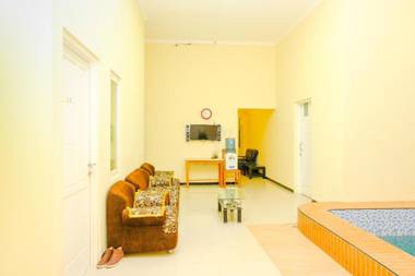 OYO 314 Emas 23 Guest House Syariah