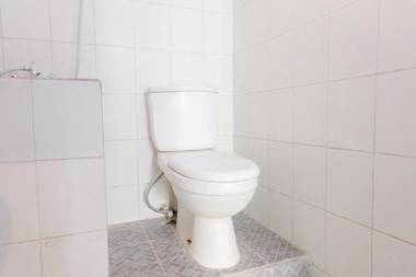 OYO 1036 Hotel Palem 1