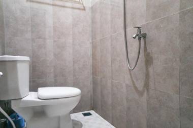 RedDoorz Syariah near Exit Tol Madyopuro