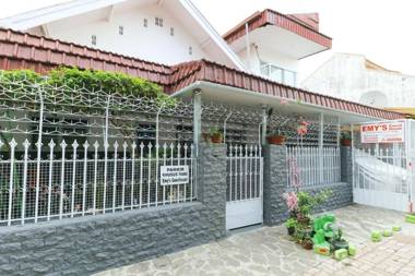 Emy's Guesthouse