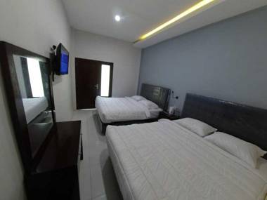 Hotel Bwalk Premiere