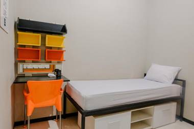 OYO Life 2399 Gerbera House - Kos Putri