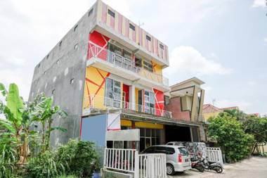 SPOT ON 2387 Bukit Cemara Tidar Family