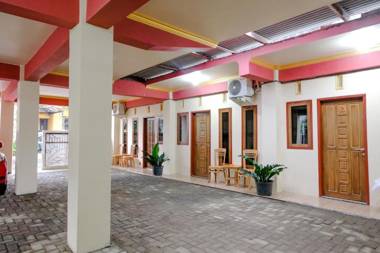 RedDoorz Syariah At Sulfat Malang