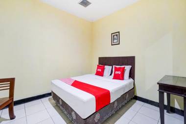 OYO 3956 Hotel Palem 2