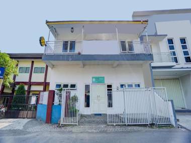 SPOT ON 90349 Edotel Tebe Syariah