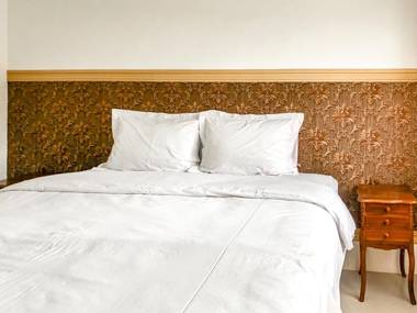 Adisa Homestay Near Saiful Anwar Malang
