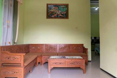 Villa Tri Langgeng RedPartner