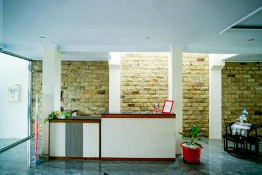 RedDoorz Plus near Malang Airport