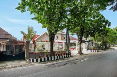 OYO 90931 Swun Stay Guest House & Coworking Space