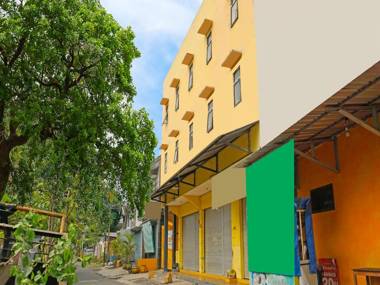 SPOT ON 91401 Almeera