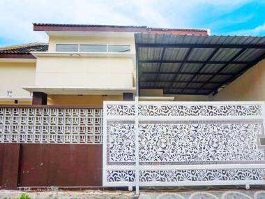 SPOT ON 91615 Arumba Guest House Syariah