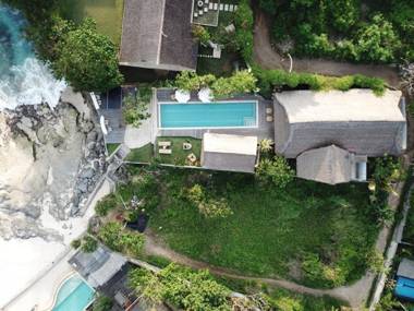 Villa Waru